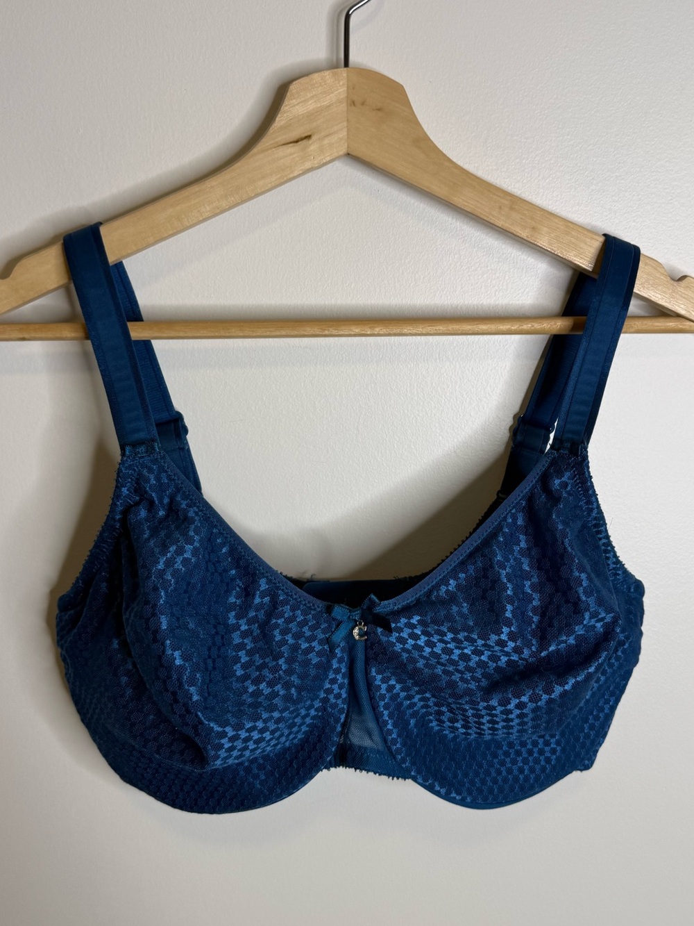 Chantelle Bra Pyramide Lace Underwire Bra 32H